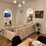 Residences Old Town アパート タリン