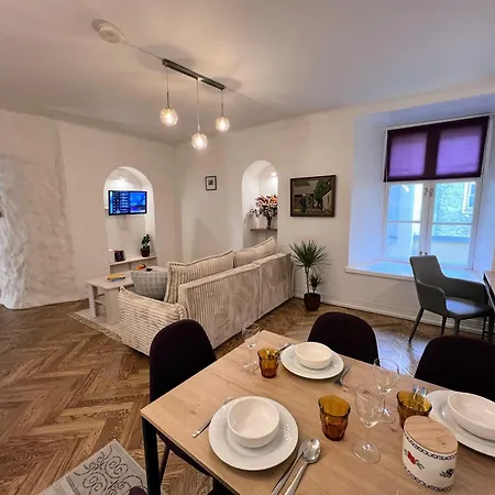 아파트 Residences Old Town 탈린