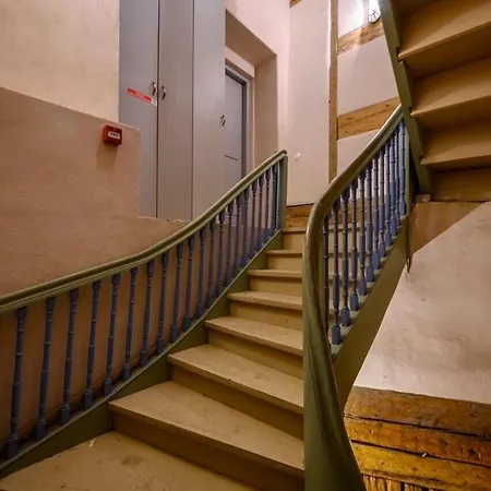 Residences Old Town 아파트 *