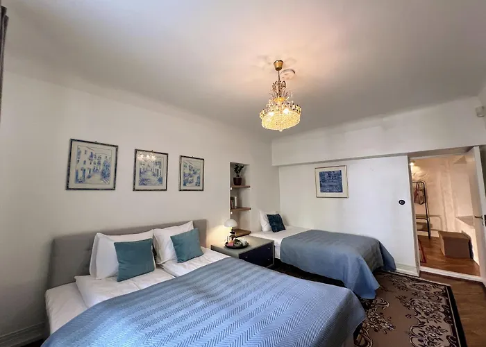 Residences Old Town Apartment *